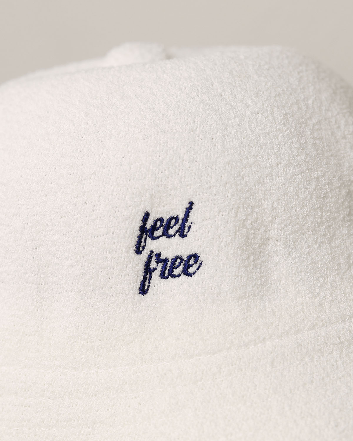 Free Feeling Bucket Hat